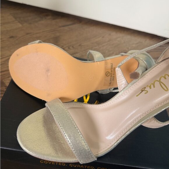 Aimee Champagne Metallic Lace-Up Heels (7.5) - New - Picture 2 of 8